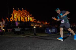 BIB: 455
                            <button type="button" onclick="openModal(22291133)" class="btn btn-primary btn-sm float-right btn-popup" data-toggle="modal" data-target=".modal-high-quality">
                        <i class="fas fa-shopping-cart"></i> Add to Cart
                    </button>
                                            <button type="button" onclick="isThisMe(22291133, true)" class="btn btn-success btn-sm float-right btn-popup btn-isme hidden" data-toggle="tooltip" data-placement="bottom" title="นี่คือรูปของคุณใช่ไหม คลิกที่นี่เพื่อเอาเข้าอัลบั้ม">
                        <i class="fas fa-plus"></i> Add to album
                    </button>
                    <button type="button" onclick="isThisMe(22291133, false)" class="btn btn-warning btn-sm float-right btn-popup btn-isnotme hidden">
                        <i class="fas fa-ban"></i> Remove from album
                    </button>